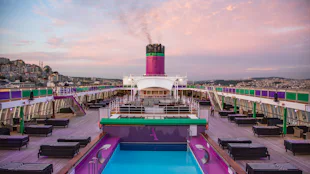 Pool deck on Ambassador Ambience