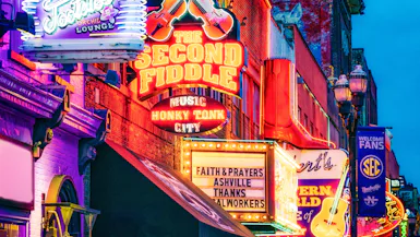 Exclusive: Nashville Nights