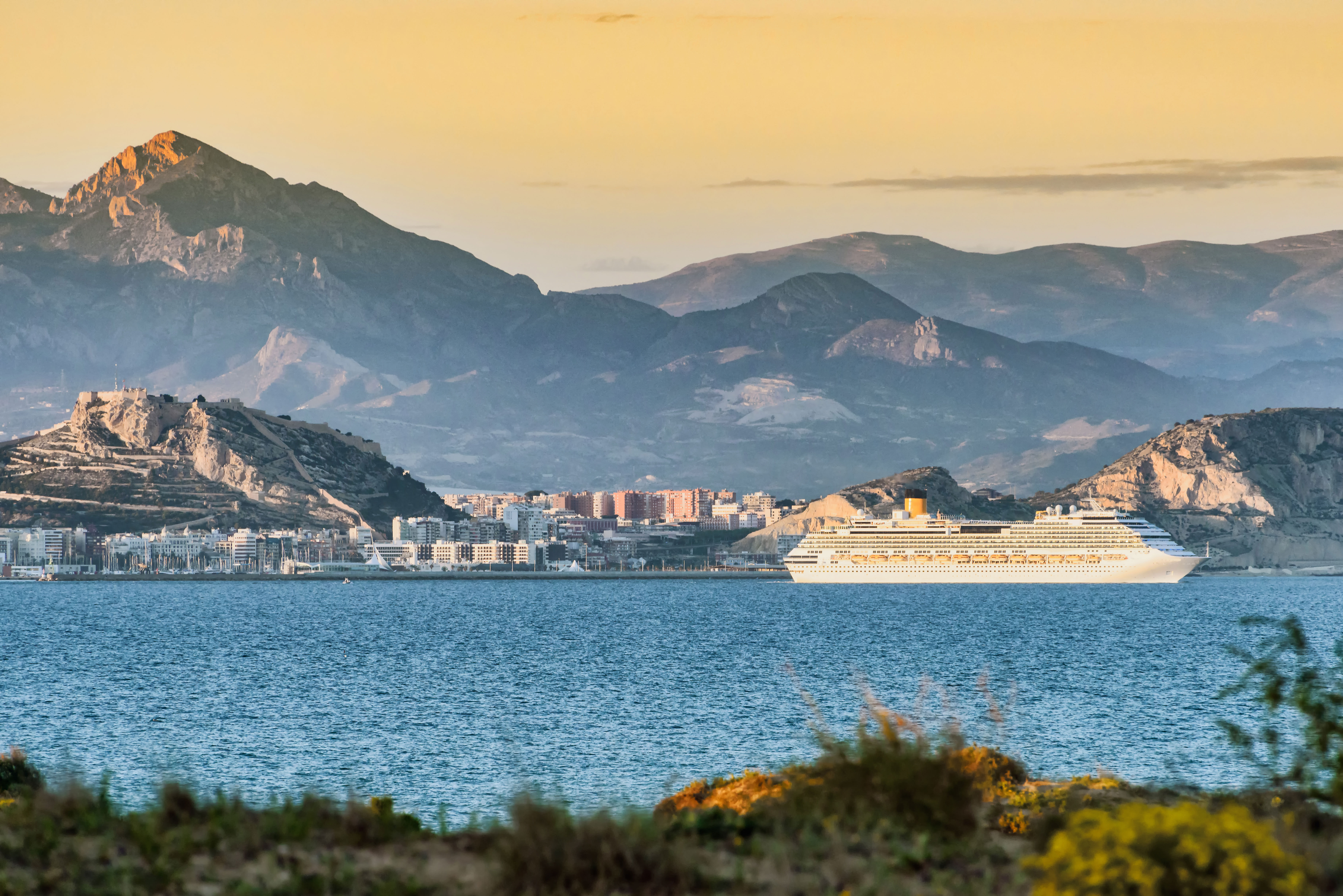 Alicante Cruises 2024 2025 Seascanner Co Uk   Eda94824 Dae4 4b0c 86b3 B1fa998675a4 Mediterranean Spain Alicante Costa 